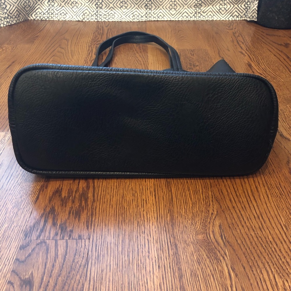 Black Vegan Leather Tote - Picture 3 of 7